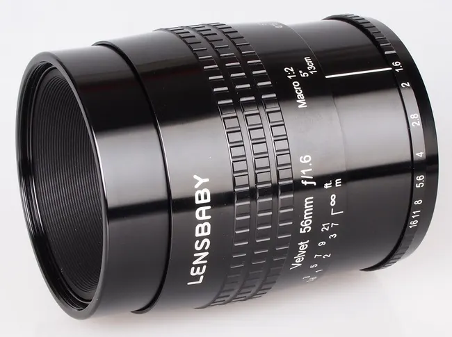 Lensbaby Velvet 56mm f/1.6