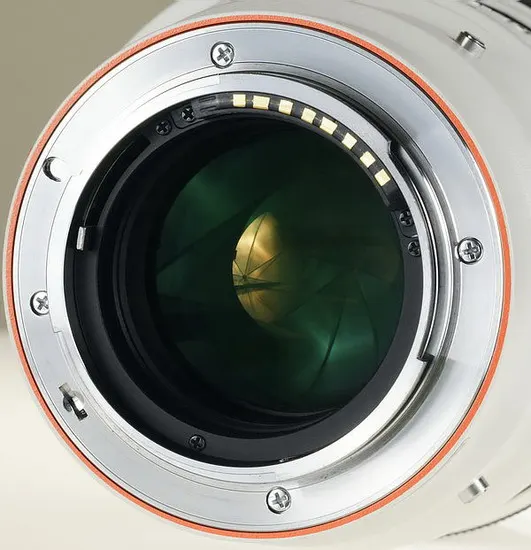 Sony 70-200mm f/2.8 G SSM