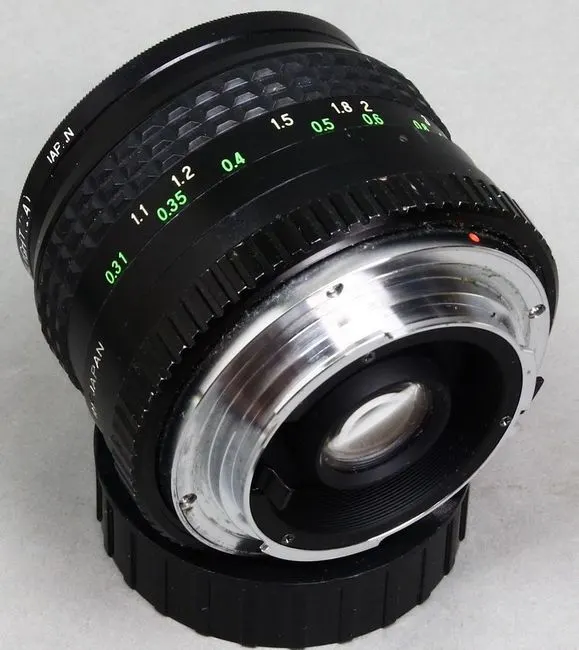 Super Foto 28mm f/2.8 Auto MC