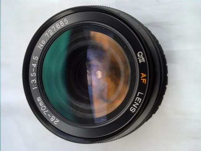 QTII AF 28-70mm f/3.5-4.5