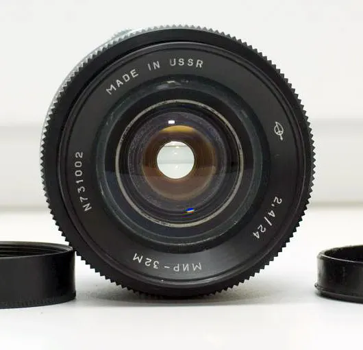 Mir-32M 24mm f/2.4