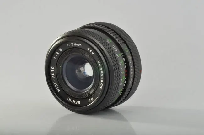 Gemini Wide-Auto 28mm f/2.8 MC