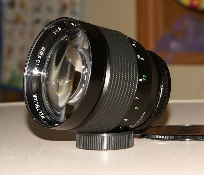 Weltblick 135mm f/1.8 Auto