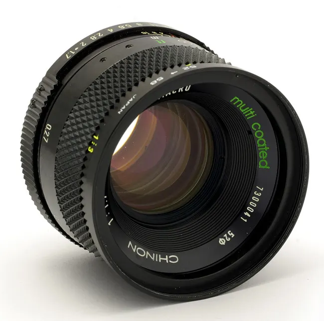 Chinon 50mm f/1.7 Macro MC