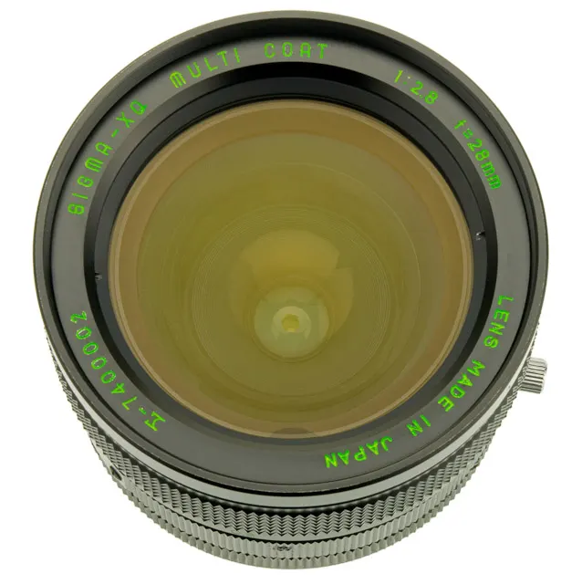 Sigma-XQ multi coat 28mm f/2.8