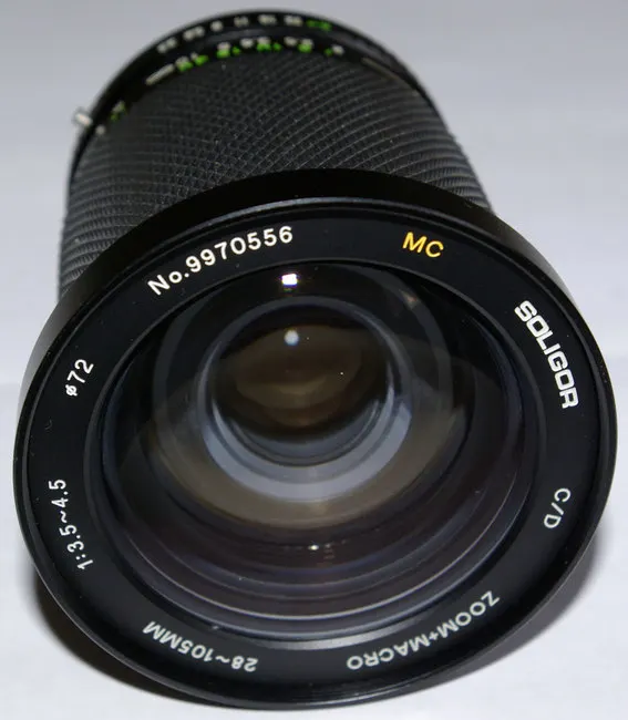 Soligor MC 28-105mm f/3.5-4.5 C/D Zoom Macro