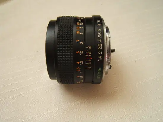 Yashica ML 50mm f/1.4