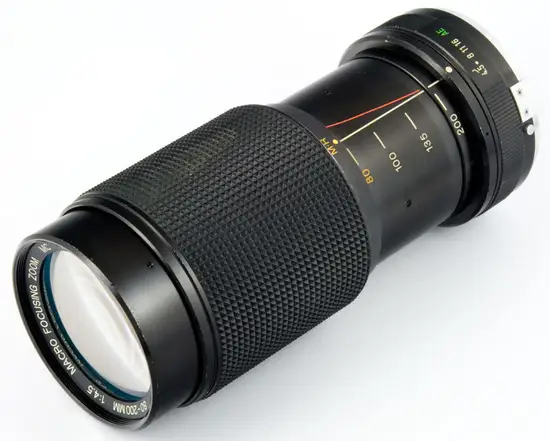 Vivitar MC 80-200mm f/4.5 (Kobori)