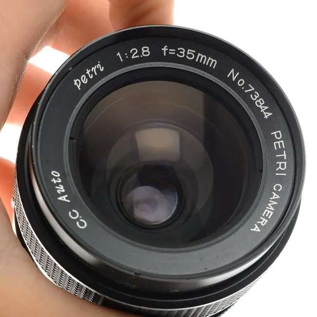 Petri 35mm f/2.8 C.C. Auto