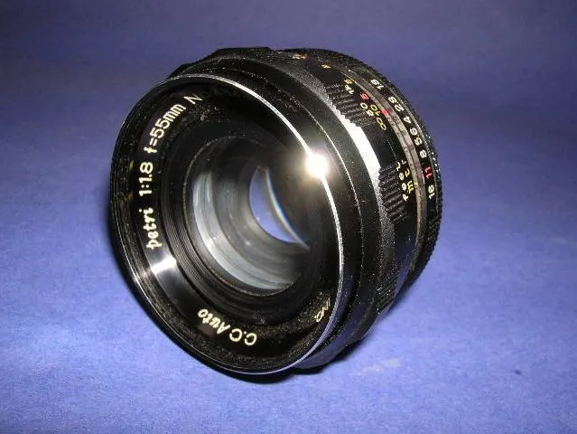 Petri C.C. Auto 55mm f/1.8