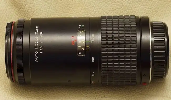 Super Danubia AF 75-200mm f/4.5 MC Tele