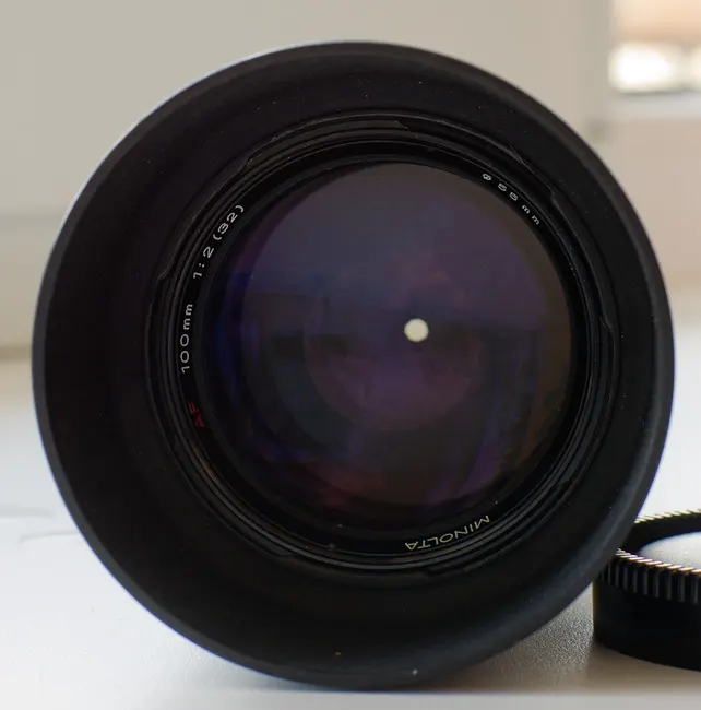 Minolta AF 100mm f/2