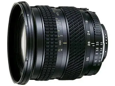 Tokina AF 193 19-35mm f/3.5-4.5