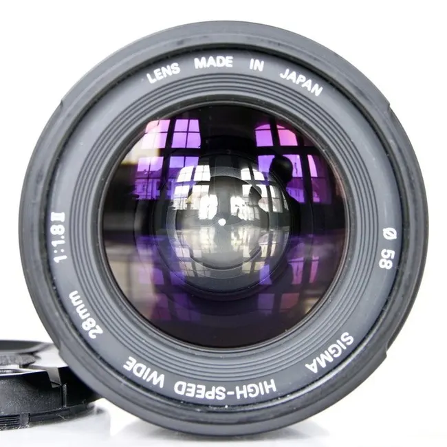Sigma AF 28mm f/1.8 II Aspherical High-Speed Wide