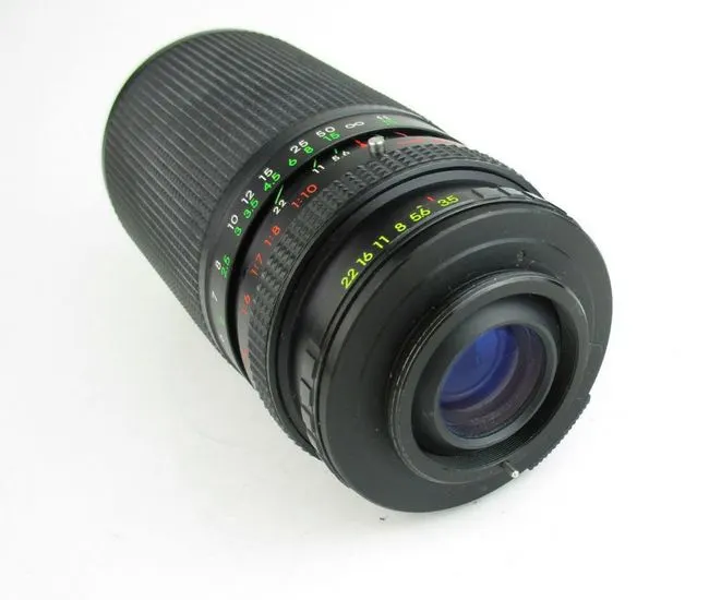 Beston 55-220mm f/3.5-4.5 Auto Zoom/Macro MC