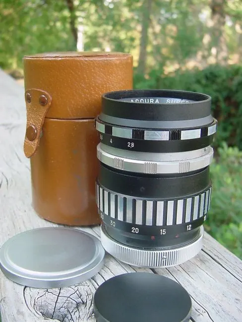 Accura 135mm f/2.8 Supertel Tc