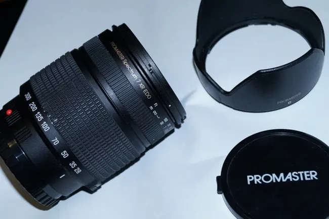 Promaster AF 28-300mm f/3.5-6.3 XR EDO LD Aspherical (IF) Macro Spectrum7