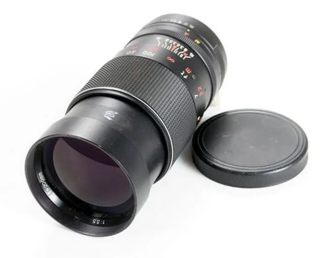 Uniphot Auto 200mm f/3.5