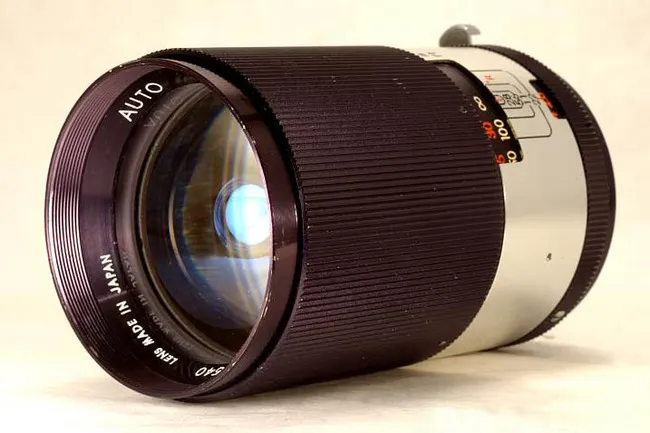 Tamron 135mm f/2.8