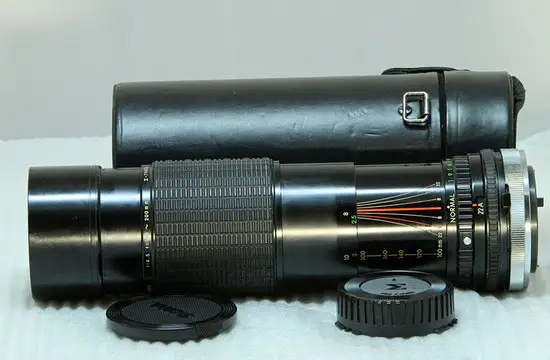 Sigma MF 100-200mm f/4.5 Zoom-Kappa