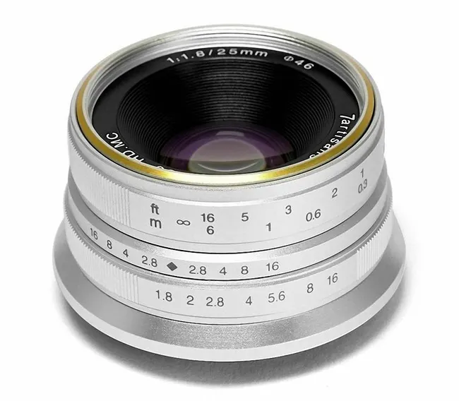 7Artisans 25mm f/1.8