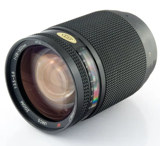 Promaster spectrum7 28-200mm f/3.5-5.6 UMCS