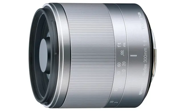 Tokina 300mm f/6.3 Reflex Macro