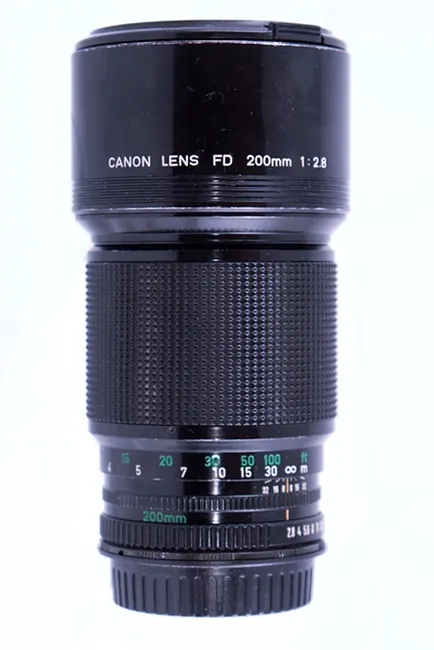 Canon FDn 200mm f/2.8