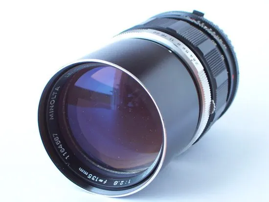 Minolta MC Tele Rokkor-PF 135mm f/2.8 v.1
