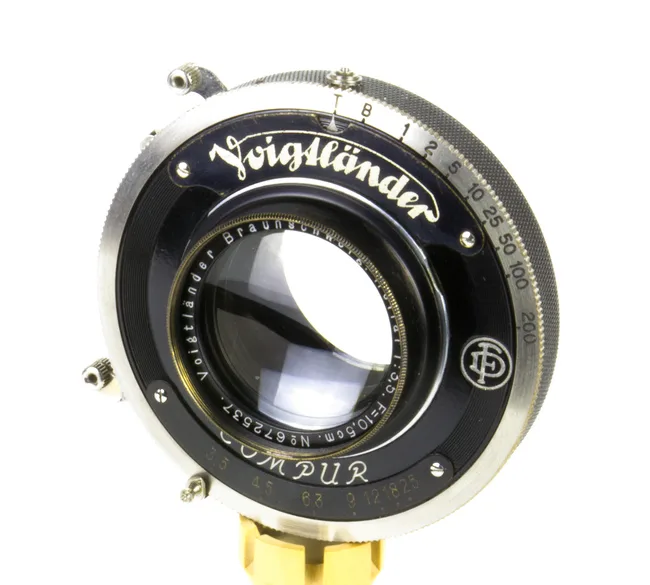 Voigtlander Braunschweig Heliar 105mm f/3.5