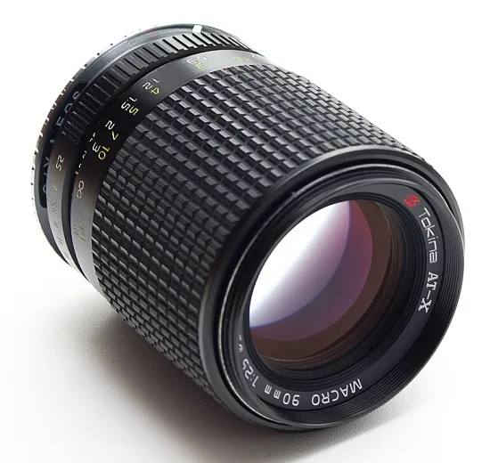 Tokina AT-X MACRO 90mm f/2.5