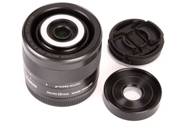 Canon EF-M 28mm f/3.5 Macro IS STM