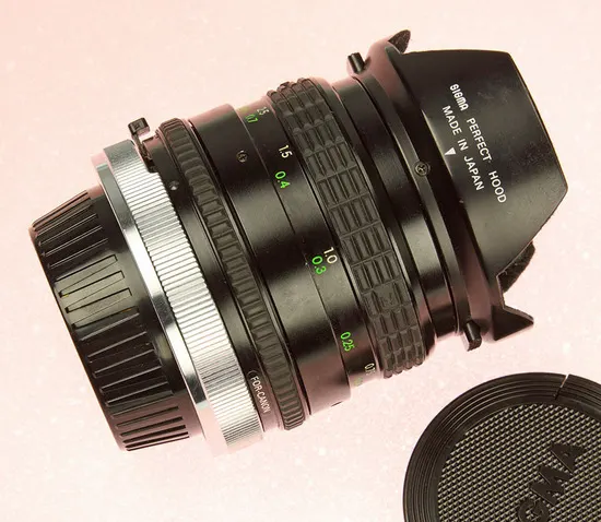 Sigma Mini-Wide 28mm f/2.8
