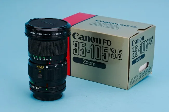 Canon FDn 35-105mm f/3.5