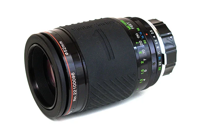Vivitar Series 1 105mm f/2.5 Macro