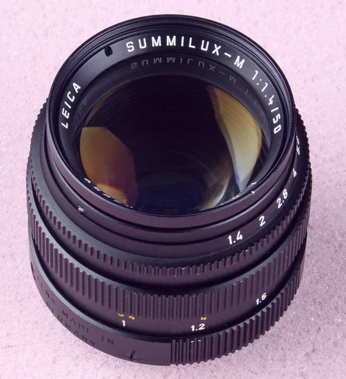 Leica Summilux-M 50mm f/1.4