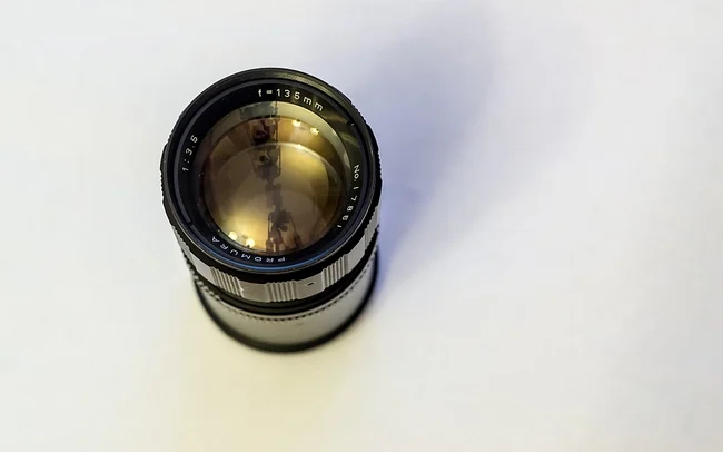 Promura 135mm f/3.5
