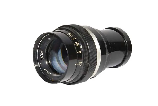 Era-7 105mm f/2.8