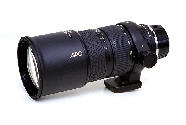 Sigma APO 70-210mm f/2.8