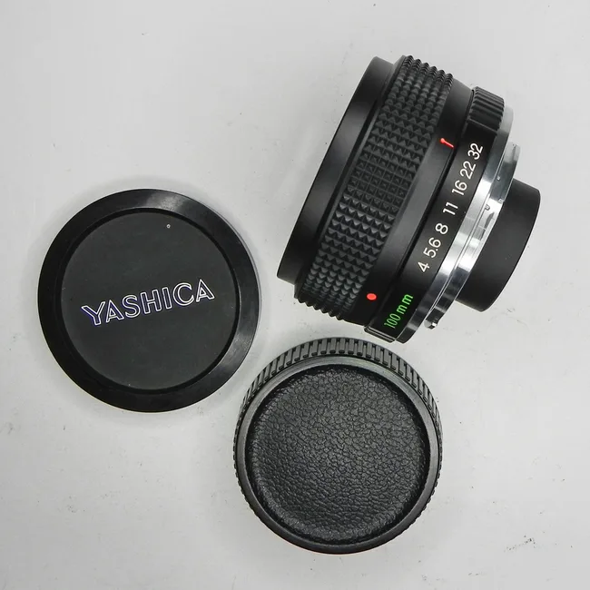 Yashica MLB 100mm f/4.0