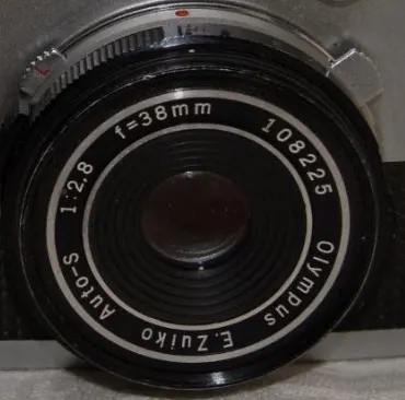 Olympus E.Zuiko Auto-S 38mm f/2.8