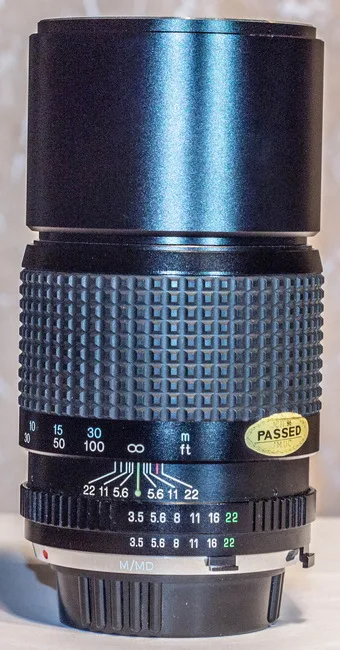 Tokina 200mm f/3.5 RMC