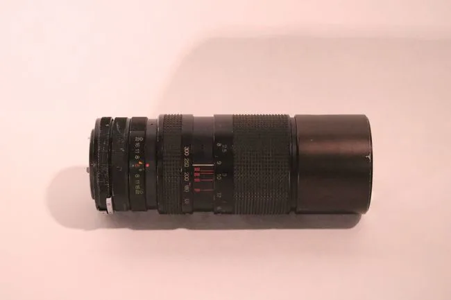 Vivitar 100-300mm f/5