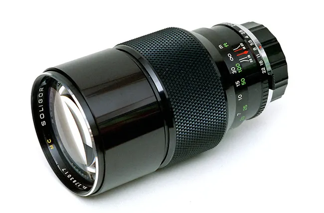Soligor 200mm f/2.8