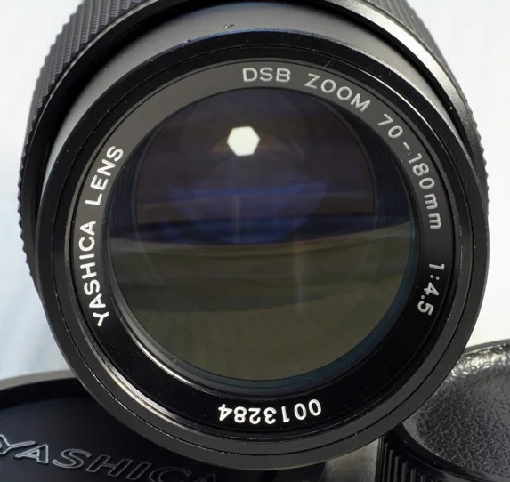 Yashica DSB Zoom 70-180mm f/4.5