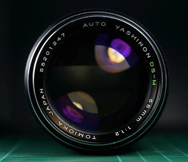 Yashinon DS-M 55mm f/1.2 Tomioka Auto