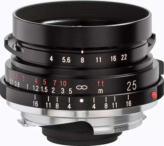 Voigtlander Color Skopar Pancake 25mm f/4
