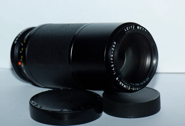 Leica Vario-Elmar-R 75-200mm f/4.5