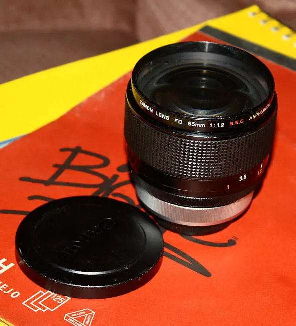 Canon FD 85mm f/1.2 SSC Aspherical