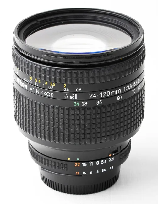 Nikon AF Nikkor 24-120mm f/3.5-5.6 D IF